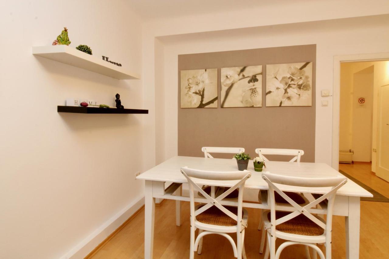 Gorgeous Hideout | City Center Apartment فيينا المظهر الخارجي الصورة