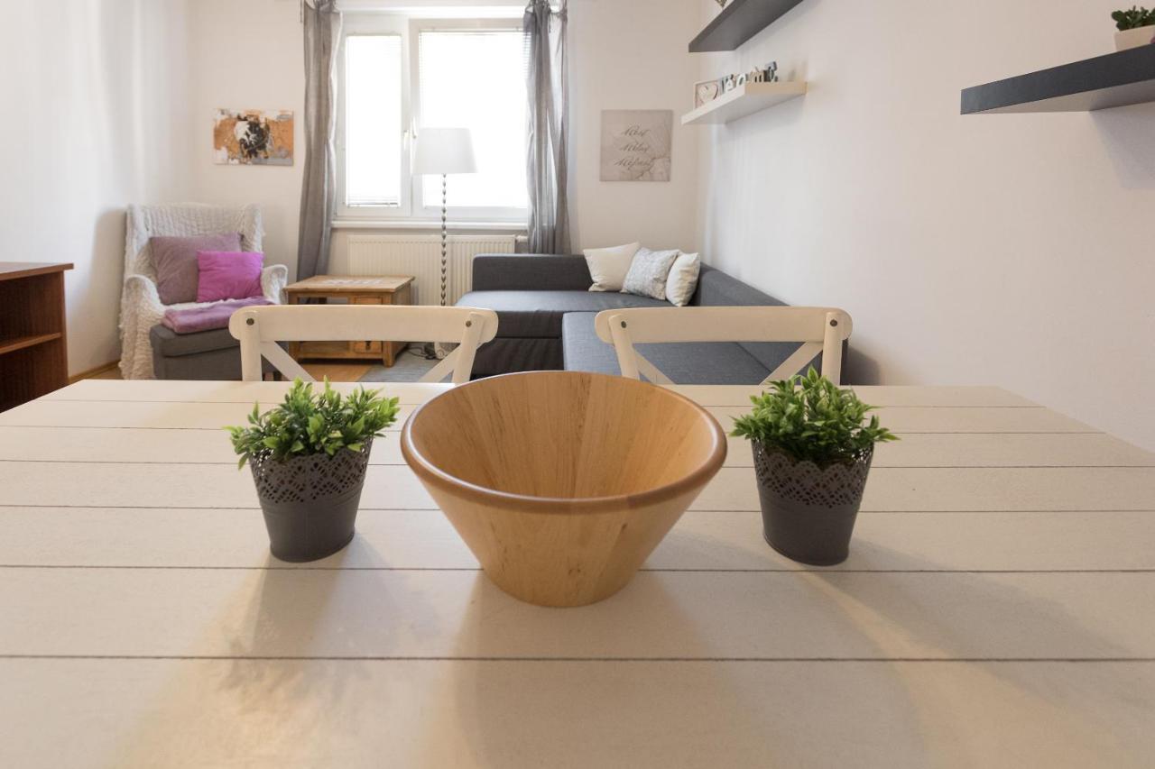 Gorgeous Hideout | City Center Apartment فيينا المظهر الخارجي الصورة